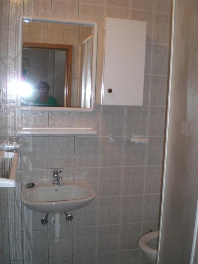 Bava Apartment Ugljan Exterior photo